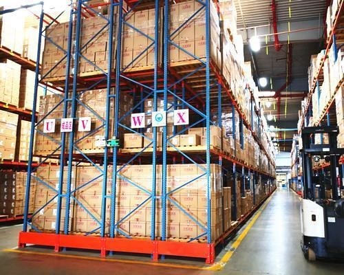 OEM Supermarket Double Depth Racking , Heavy Duty Pallet Rack Shelving